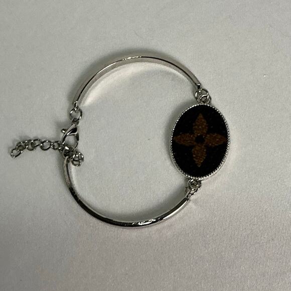 None Jewelry - Louis Vuitton Monogram Canvas Oval Silver Bracelet